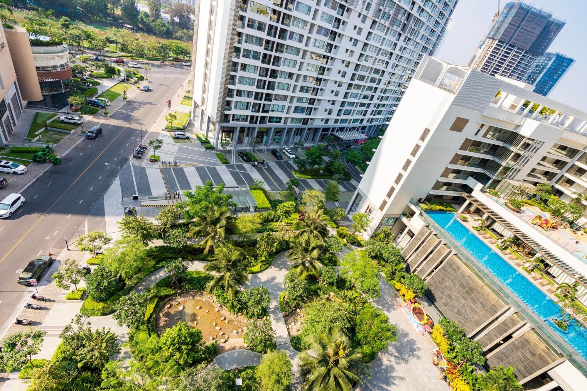 The Peak Midtown Twobedroom With Balcony ホーチミン市 エクステリア 写真
