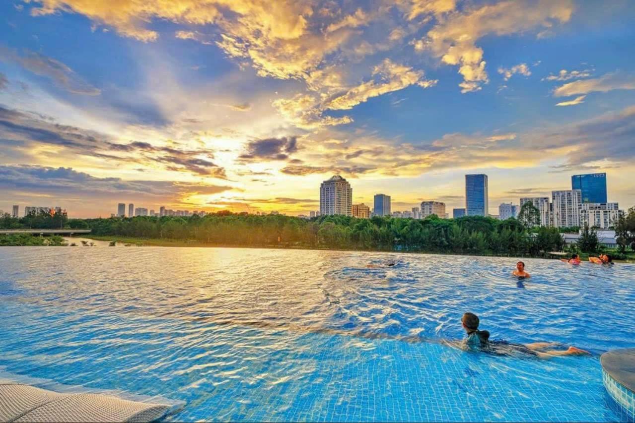 The Peak Midtown Twobedroom With Balcony ホーチミン市 エクステリア 写真